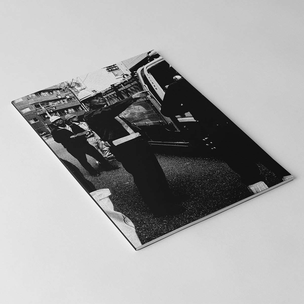 FloFilz – Hagaki (Photo Zine, Riso-printed)